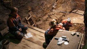 88317300_denisova_excavation