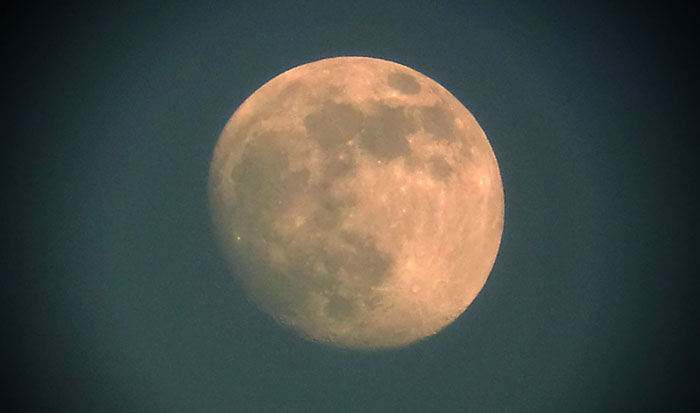 moon_31_khordad_1392