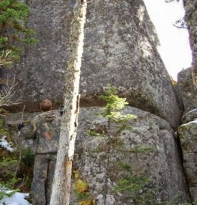 58c3e-massivemegalithicruinsinrussia28529