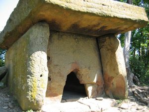 Dolmen_Russia_Kavkaz_Doguab_1