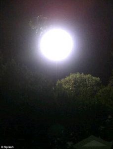 article-0-0E93CCF300000578-343_468x615