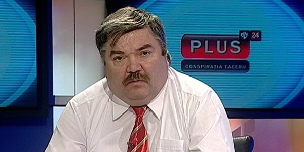 یک ژنرال ارتش رومانی روبرویی با یک موجود بیگانه از نوع خزنده را توصیف نمود.