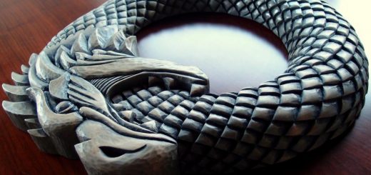 نماد باستانی Ouroboros( آوروبوروس )