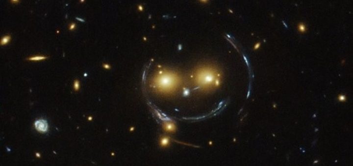 لبخند چشم نواز کیهان