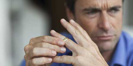مردان بعد از طلاق چه آسیب هایی می بینند؟