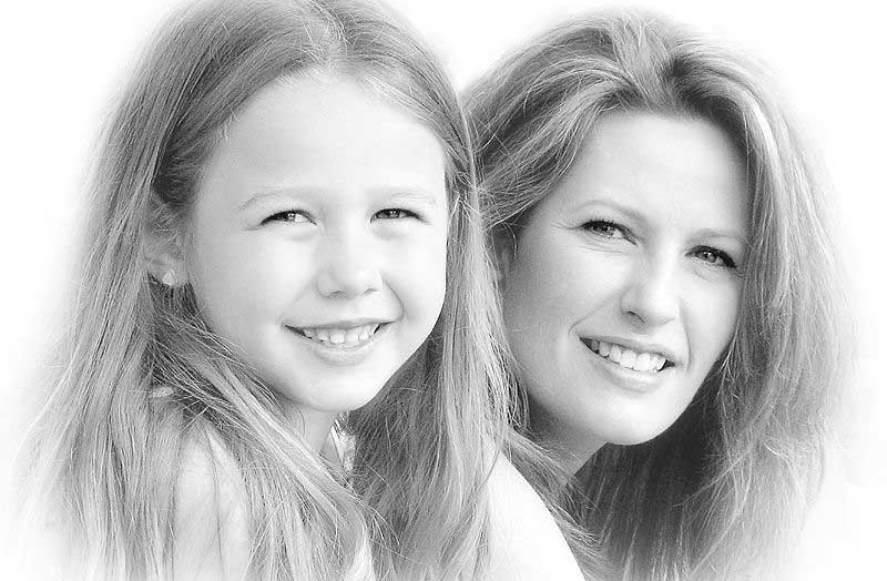 مامانِ دختر خانم ها بخوانند!