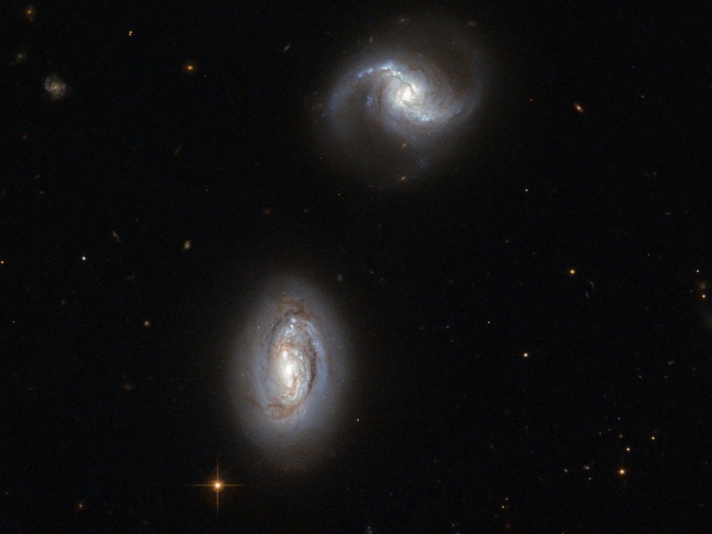 کهکشان‌های دوقلو