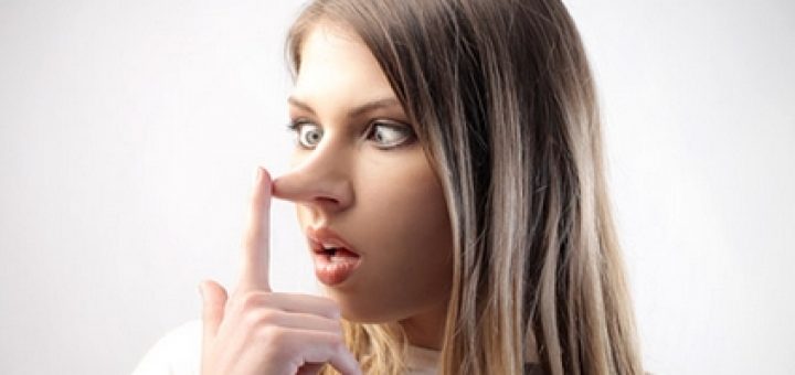 دروغ های زنانه را بشناسید