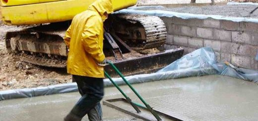 بتن‌ریزی در هوای بارانی