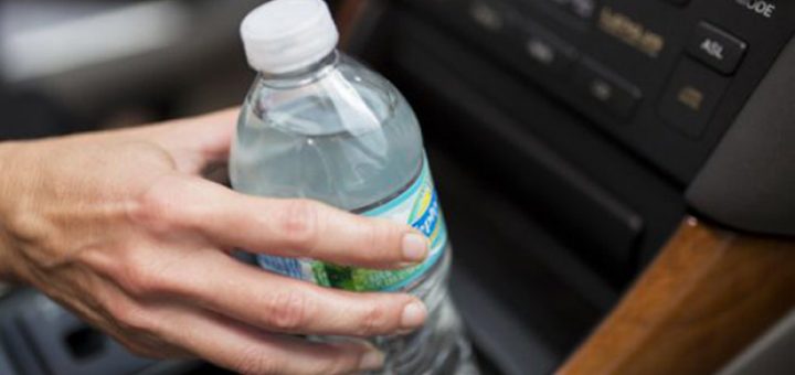 بطری های پلاستیکی