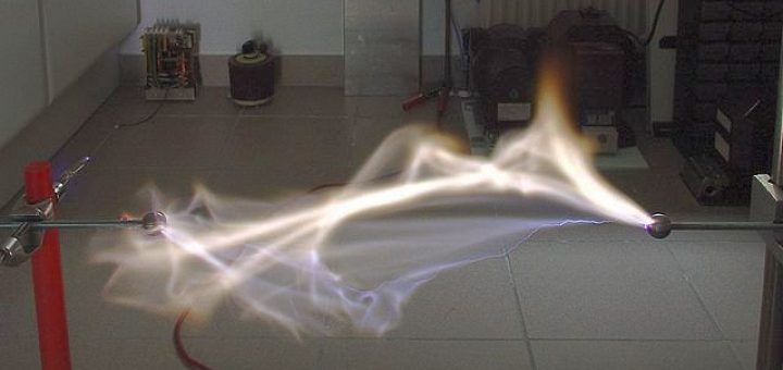 قوس الکتریکی