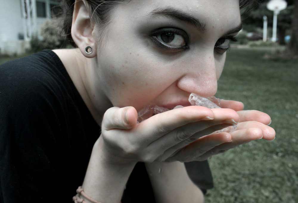 بیماری هرزه خواری یا پیکا