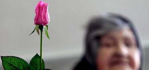 دروغ های مادرم به خاطر من و آينده من (رفيق بي كلك مادر دوستت دارم)