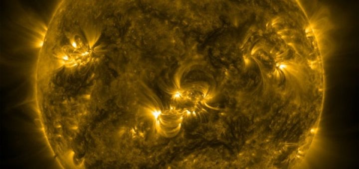 تصویر خورشید در 21 دسامبر 2012