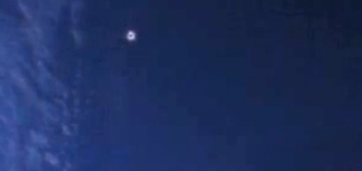 شی ناشناس بر فراز ایستگاه بین المللی فضایی