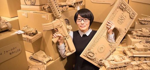 ساخت مجسمه های زیبا و حیرت‌انگیز با استفاده از جعبه های مقوایی