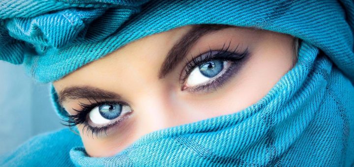 چشم رنگی ها