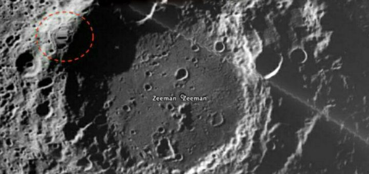 بخش تاریک ماه