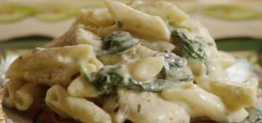 پستو مرغ فلورنتینا