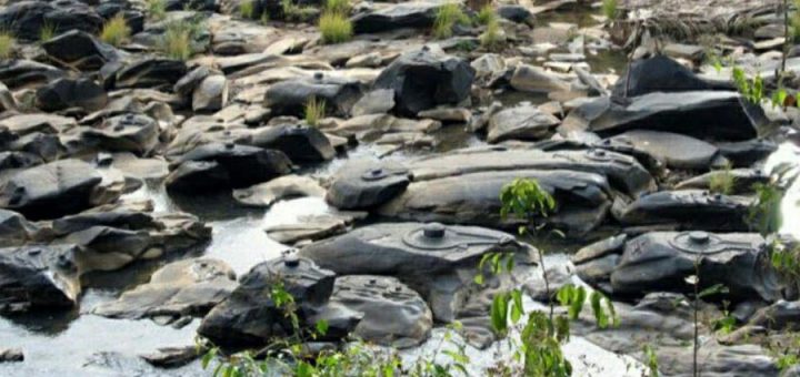 سنگ های عجیب لینگاس - شیوا