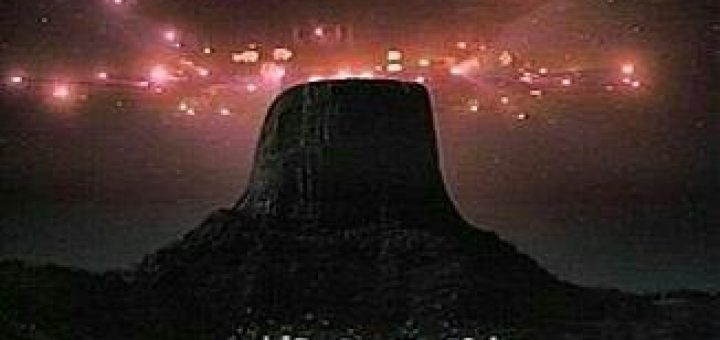 مواجهه یک دامدار با موجودات بیگانه