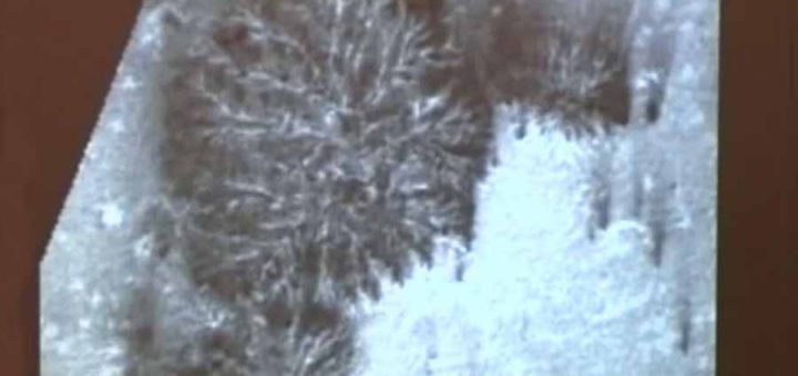 تصاویری عجیب از سطح مریخ