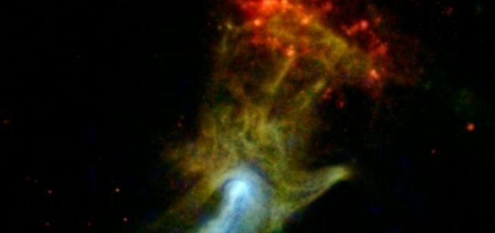 دستی که دراز شده است....