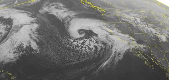 در ایران نیز وزارت نیرو، منشأ افزایش وقوع سیل و تغییرات آب وهوایی در ایران را پدیده ال نینیو اعلام کرده است