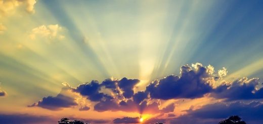 جابه جایی‌ و تغییر مکان ابر‌ها، به گستردگی شدید مناطق نیمه استوایی در میانه مدارهای ۲۰ و ۳۰ درجه هر دو نیم‌کره انجامیده است