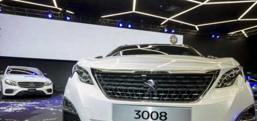 پژو ۳۰۰۸؛ خودروی سال اروپا