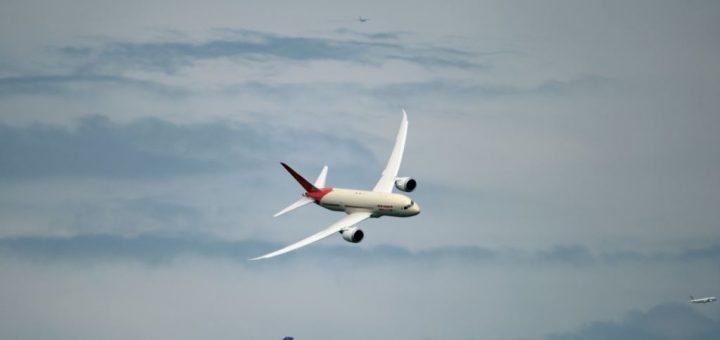 بوبینگ تصمیم دارد برخی فناوری‌های مربوط به ساخت هواپیماهای بدون خلبان را در سال آینده آزمایش کند. عکس تزئینی است