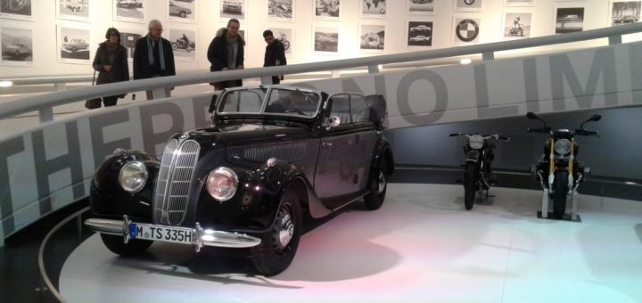 موزه خودروهای ب‌ام‌و در مونیخ