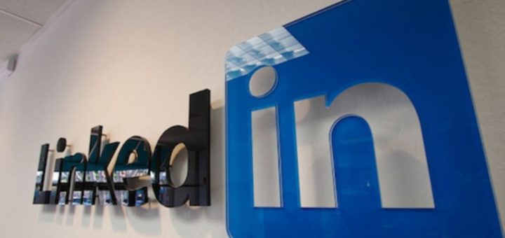 شبکه اجتماعی لینکدین که مخصوص شاغلین و متخصصان است در حال حاضر بیش ار ۴۳۰ میلیون مشترک دارد.