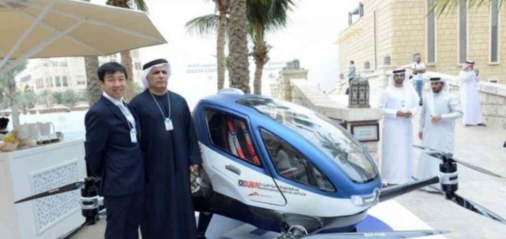 یگ پهپاد مسافربر که قرار است از تابستان اینده در دوبی مشغول کار شود