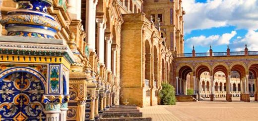 پلازا اسپانیا در سویل