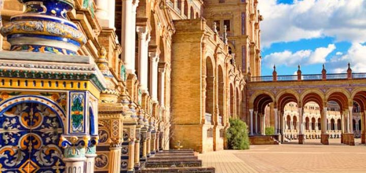 پلازا اسپانیا در سویل