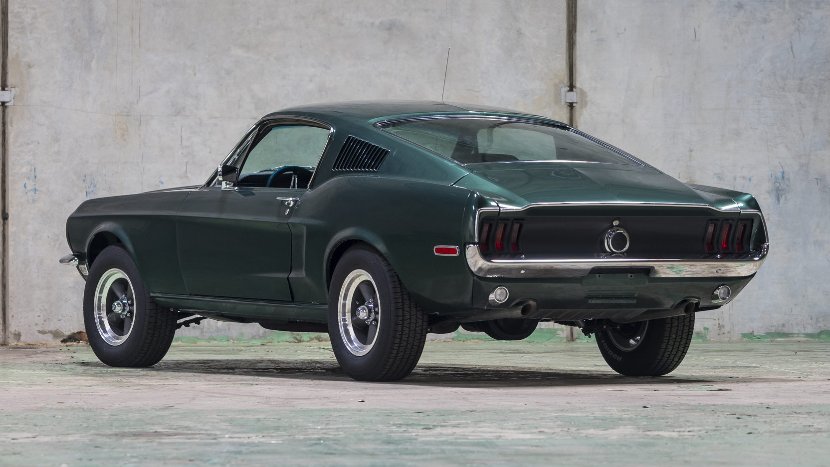 1968-Ford-Mustang-Bullitt-2