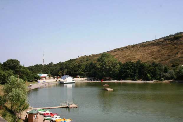 جاهای دیدنی گرجستان,دریاچه لاکپشت