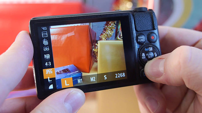 بهترین دوربین کامپکت- کانن پاورشات s120