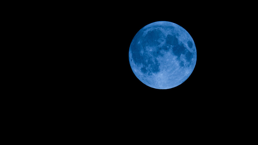 blue-moon-3