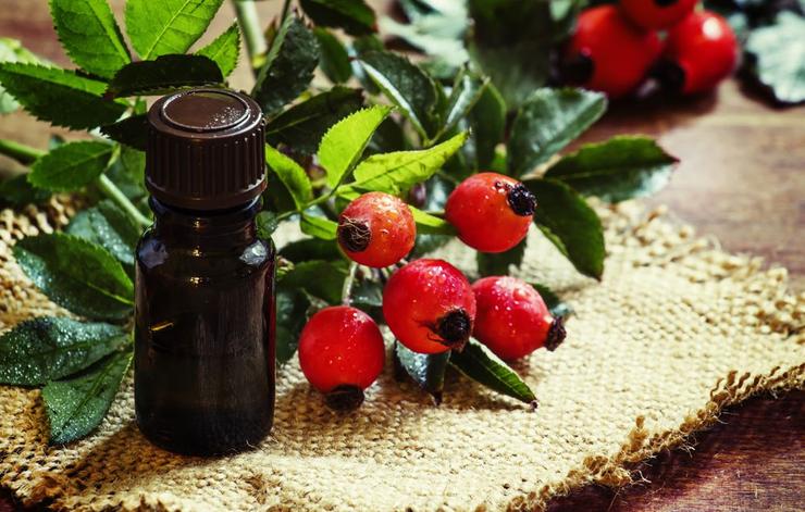 faceoil-rosehip-روغن گل رز