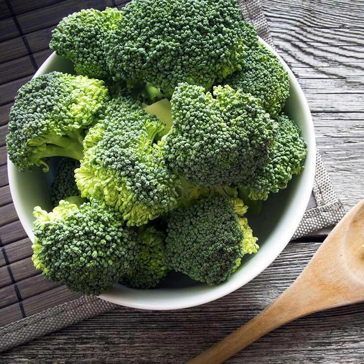 کلم بروکلی سرشار از ویتامین سی
