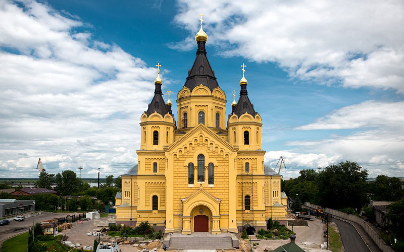 کلیسای جامع الکساندر نوسکی (Alexander Nevsky Cathedral)
