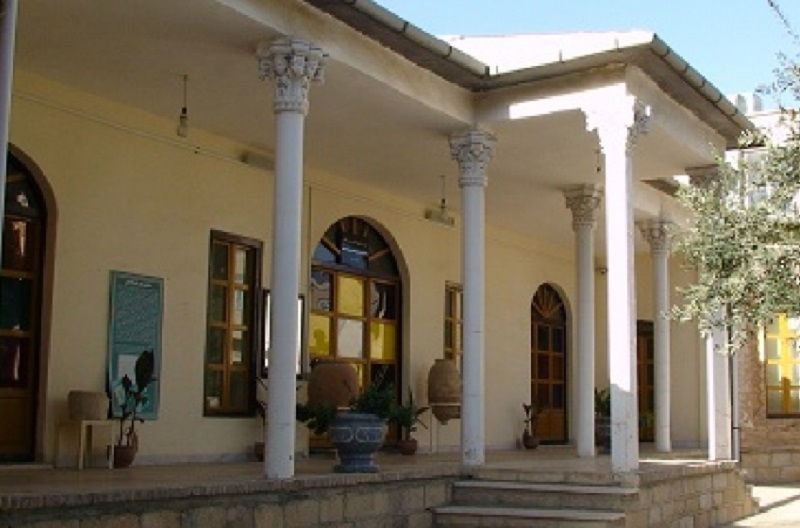 کاخ فلاحتی ایلام