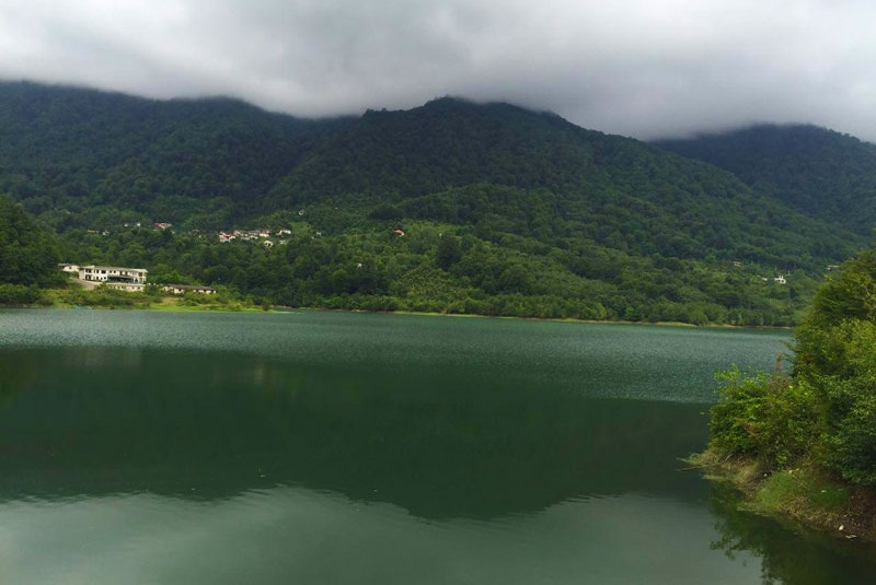 دریاچه سد میجران