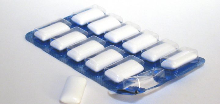 آدامس ۷ سال در معده باقی می ماند.