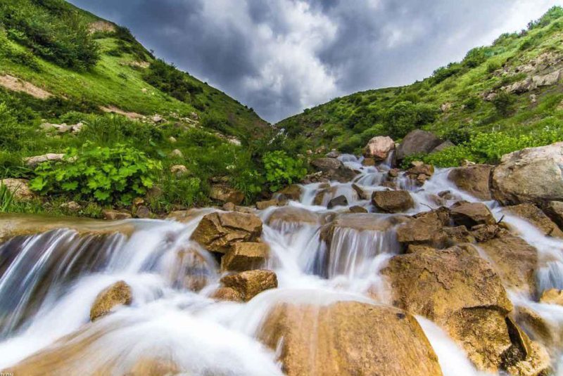 آبشار جواهرده