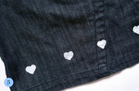 آموزش نقاشی کردن روی لباس| نقاشی روی لباس