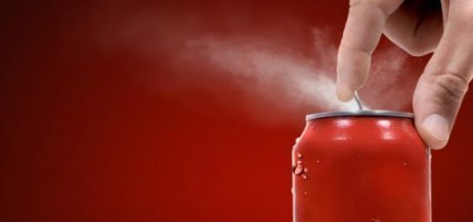 نوشابه یخ زده