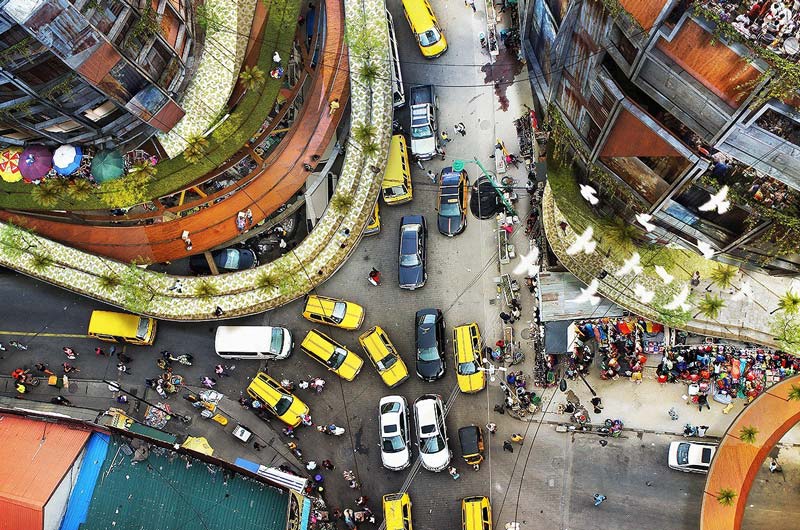 ۲۳ سفر ادبی همراه با نویسندگان بزرگ